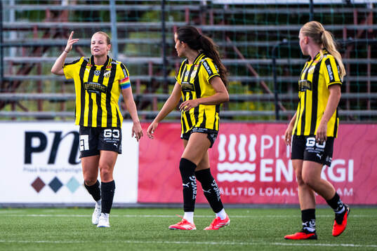 Häckens Anna Anvegård deppar
