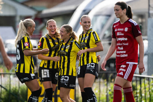 Häckens Emilia Migas jublar