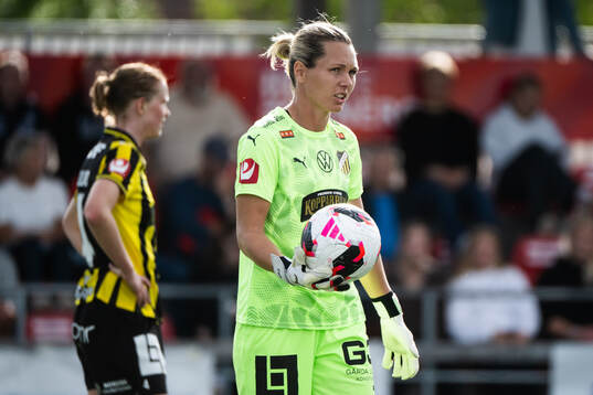 Häckens målvakt Jennifer Falk