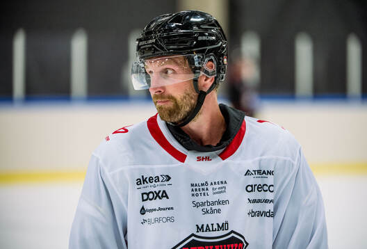 Klas Dahlbeck
