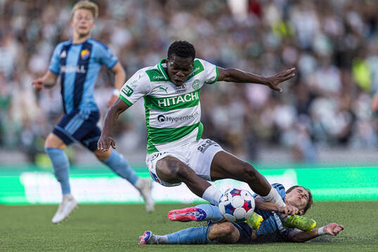 Bläddra bland fler bilder av Fotboll, Allsvenskan, Västerås - Djurgården