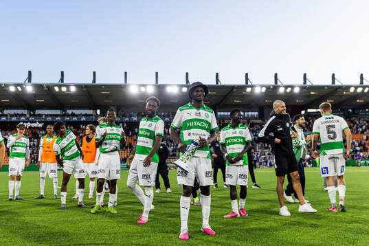 Västerås Bonaventure Lendambi jublar