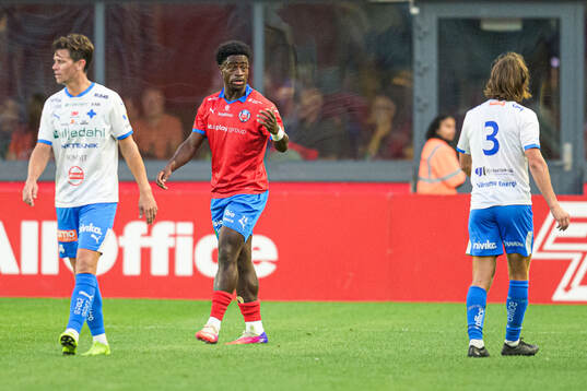 Helsingborgs Kevin Nyarko och IFK Värnamos Axel