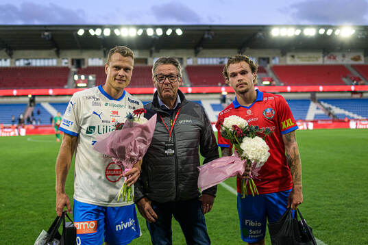 IFK Värnamos Viktor Claesson och Helsingborgs Julian