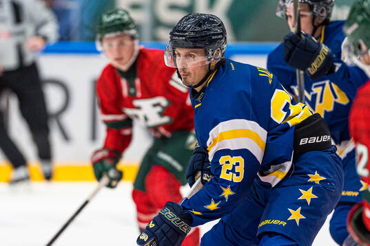 HV71s Victor Laz