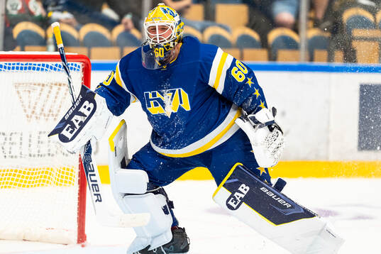 HV71s målvakt Felix Sandström