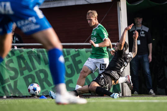 Brages Alex Mortensen och Örebros Alai Hussain Ghasem