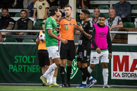 Brages Filip Trpcevski och Domare Erik Mattsson och