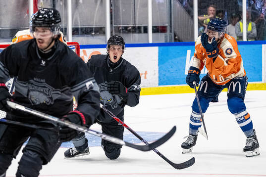 Malmö Redhawks William von Barnekow har ontunder