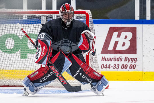 Malmö Redhawks målvakt Oskar Blomgren