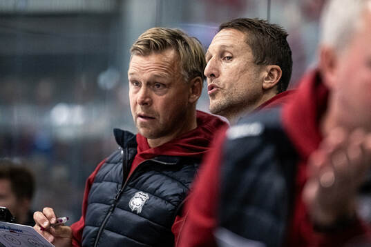 Malmö Redhawks assisterande tränare Bert Robertsson och