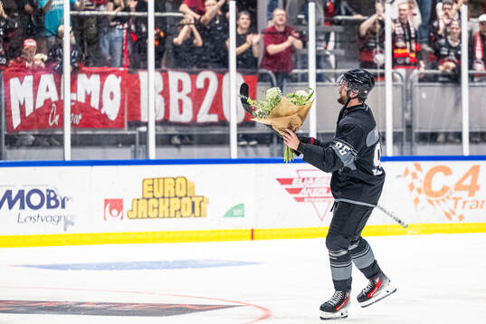 Malmö Redhawks Carl Persson tackar publiken