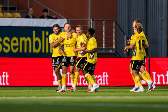 Elfsborgs Julius Magnusson jublar