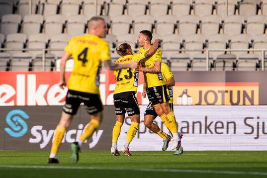 Elfsborgs Julius Magnusson jublar