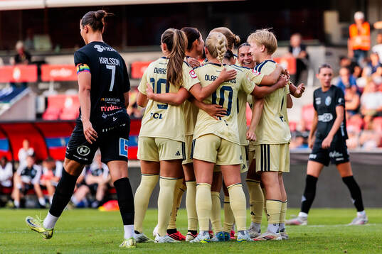 Växjö DFFs Nellie Karlsson deppar och Djurgårdens