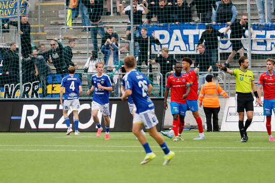 GIF Sundsvalls Elvis Hansson jublarunder fotbollsmatchen i