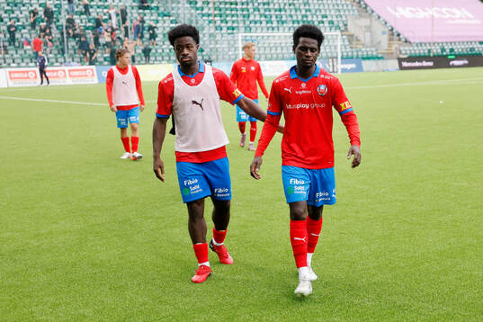 Helsingborgs Kevin Nyarko och Daouda Amadou deppar