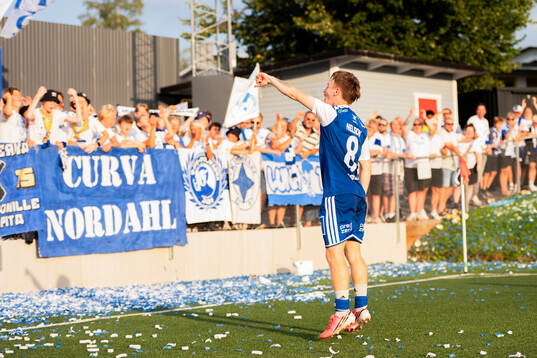 IFK Norrköpings Ryan Nelson jublar