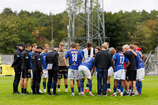 Norrbys spelare deppar  fotbollsmatchen i Superettan mellan
