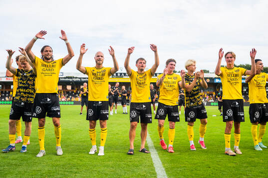 Mjällby AIFs Martin Agnarsson, Tom Pettersson, Viktor