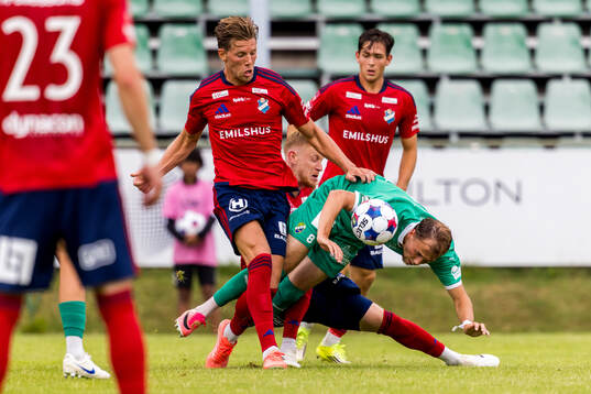 Östers Noah Söderberg och Ljungskiles Vilmer Tyrén