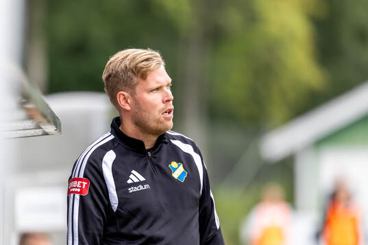 Östers tränare Daniel Friberg