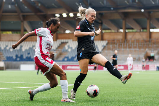 IK Uppsalas Arsema Weldai och Malmö FFs Älvali Lindström