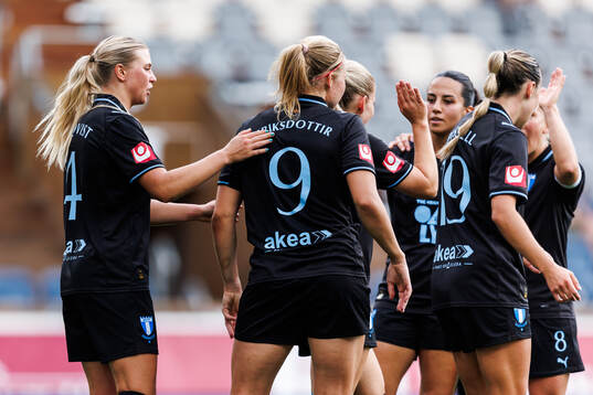 Malmö FFs Ellen Löfqvist jublar
