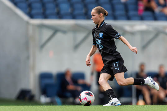 Malmö FFs Karoline Olesen