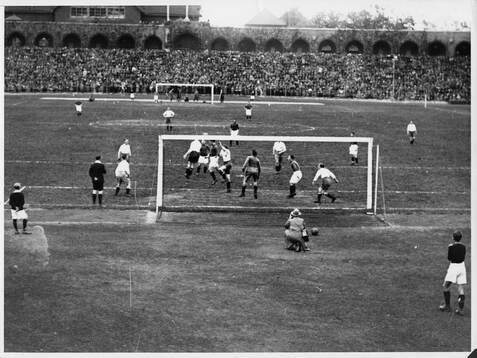 Fotboll, Fotboll på Stadion Stockholm mot engelskt