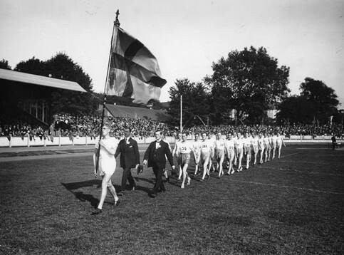Fotboll, Landskamp Köpenhamn-Skåne i Malmö.