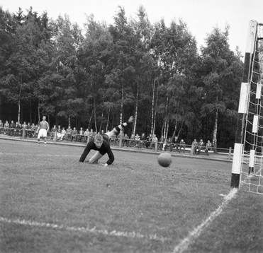 Fotboll, IFK Hässleholm - Gunnarstorp