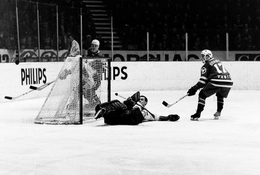 Situation framför leksands målvakt