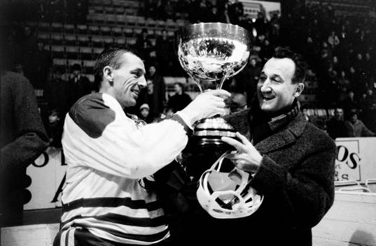 Nisse Nilsson, Leksand med pokalen och tränare Vladimir