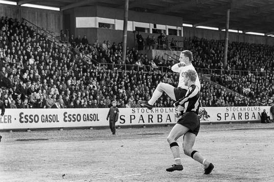 Tom Turesson, Hammarby i en nickduell