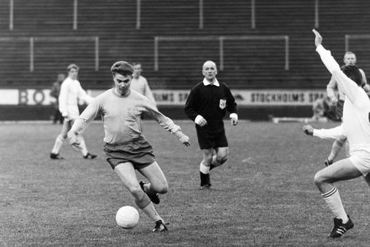 Roger Magnusson i dribblingstagen