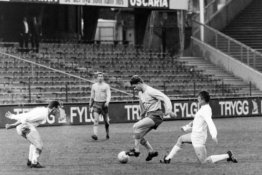 Roger Magnusson i dribblingstagen