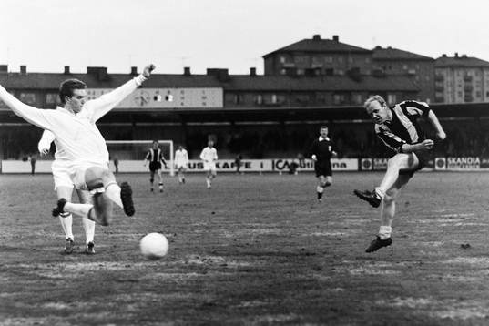 Hammarbys Lennart Skoglund i skottagen
