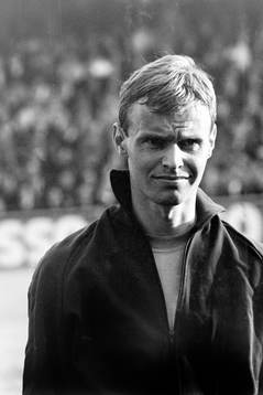 Ingvar Svensson, Sverige