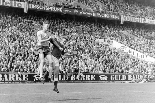 Hans Selander, Sverige i en nickduell