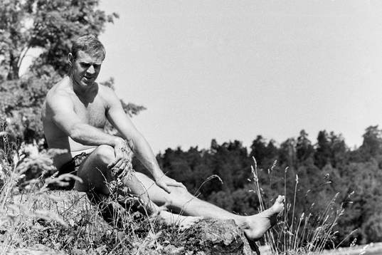 Sven Tumba kopplar av