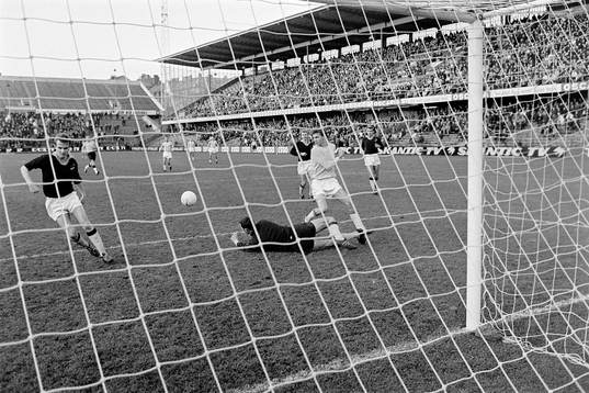 Situation framför Leif Hult, målvakt i AIK