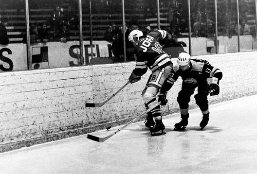 Bläddra bland fler bilder av Ishockey, Div 1 Norra, AIK - Mora
