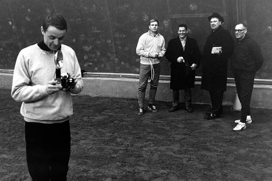 Bläddra bland fler bilder av Fotboll, Sverige, Träning, Inomhus