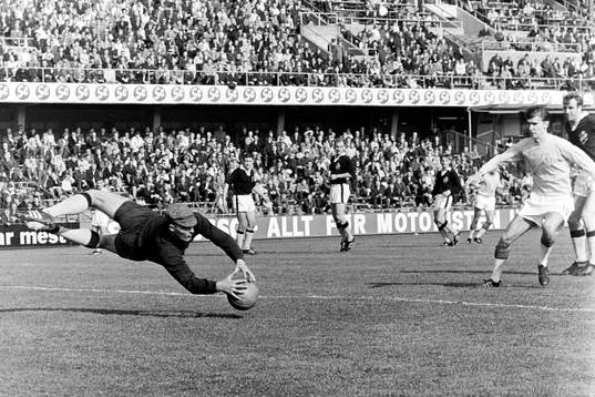 Leif Hult, målvakt i AIK