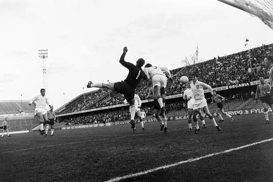 Situation framför Ronney Pettersson, målvakt i Djurgården