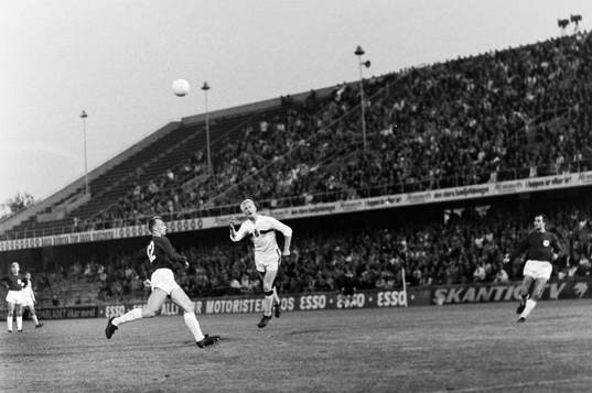 Roland Lundblad, AIK i en nickduell