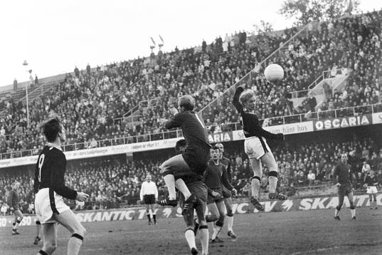 Björn Carlsson, AIK i luften