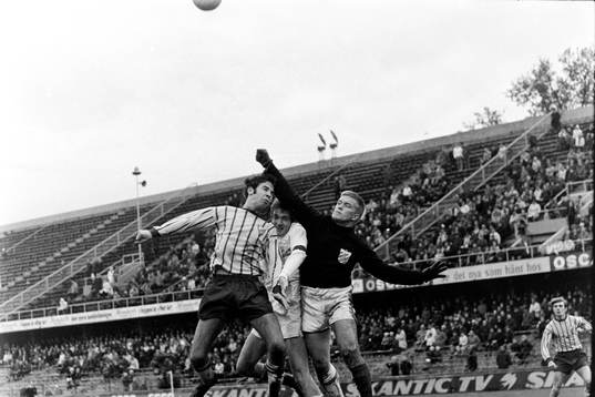 Claes Cronqvist, Djurgården framför Bengt Bertilsson,