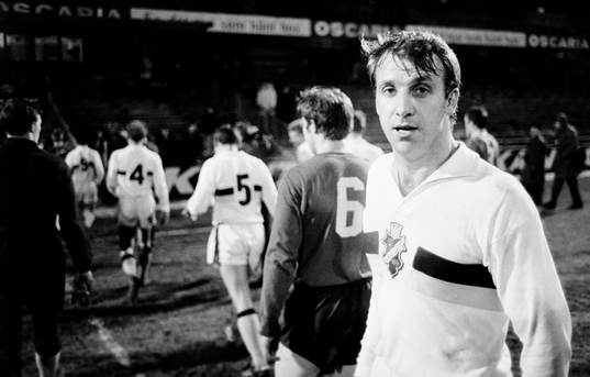 Owe Ohlsson, AIK, matchhjälte med tre mål